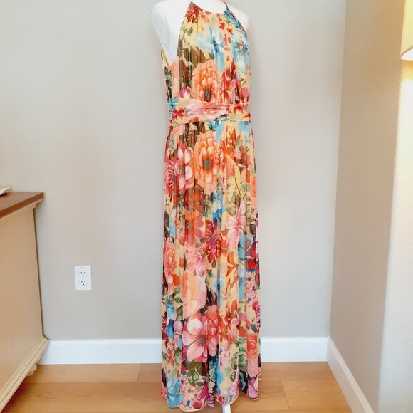 Floral Halter Maxi Dress - Picture 3 of 14